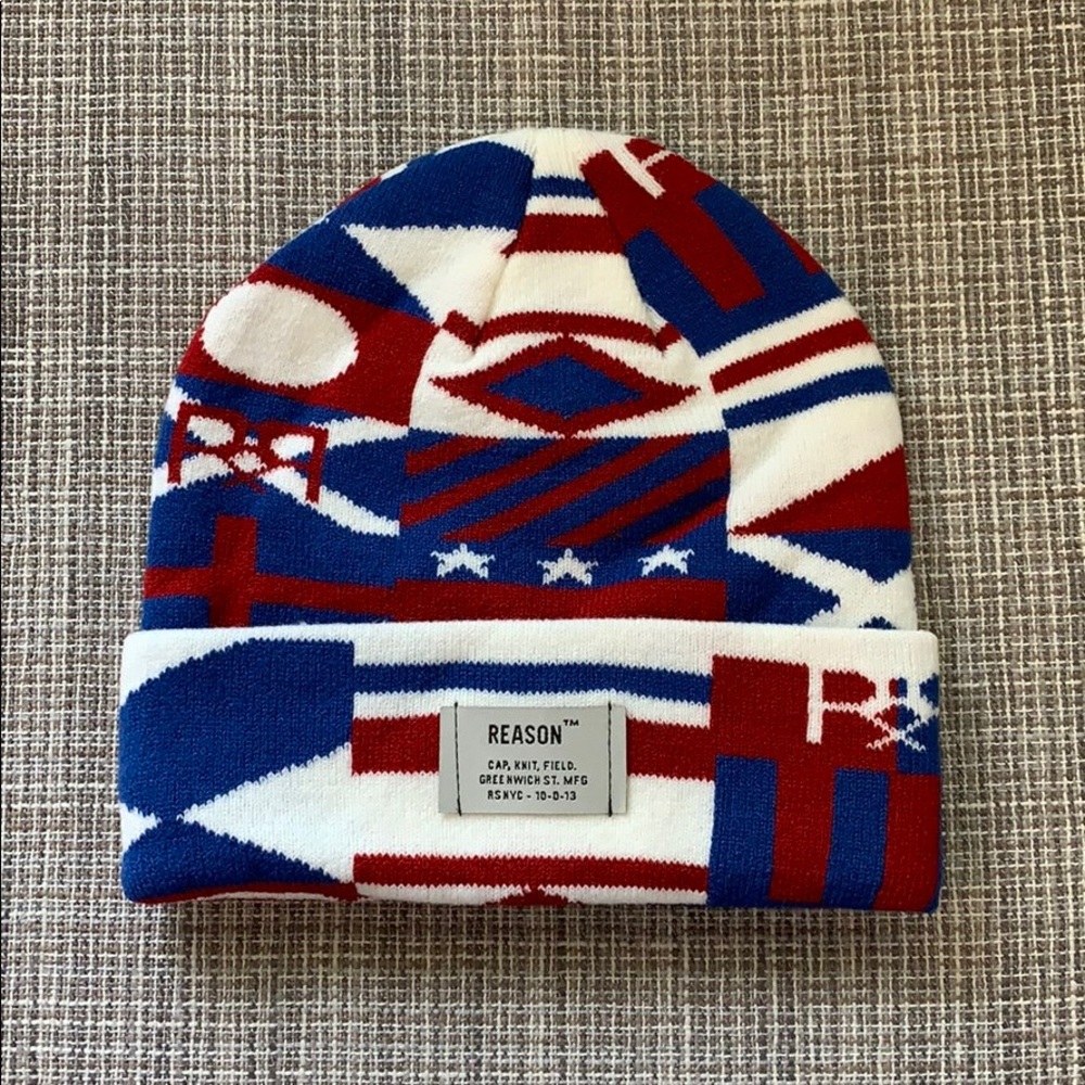 CLEARANCE!🌼REASON beanie stocking cap - Picture 2 of 8